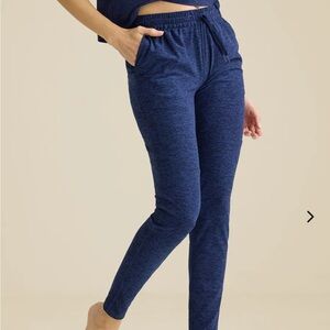Outdoor Voices sweatpants